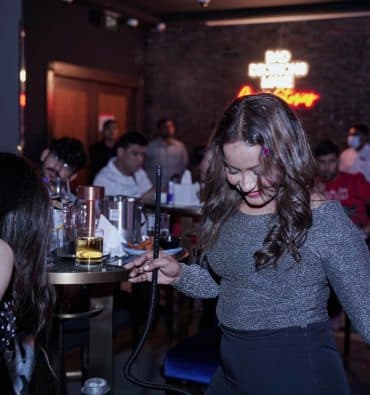 GEOFREY'S SPORTS BAR